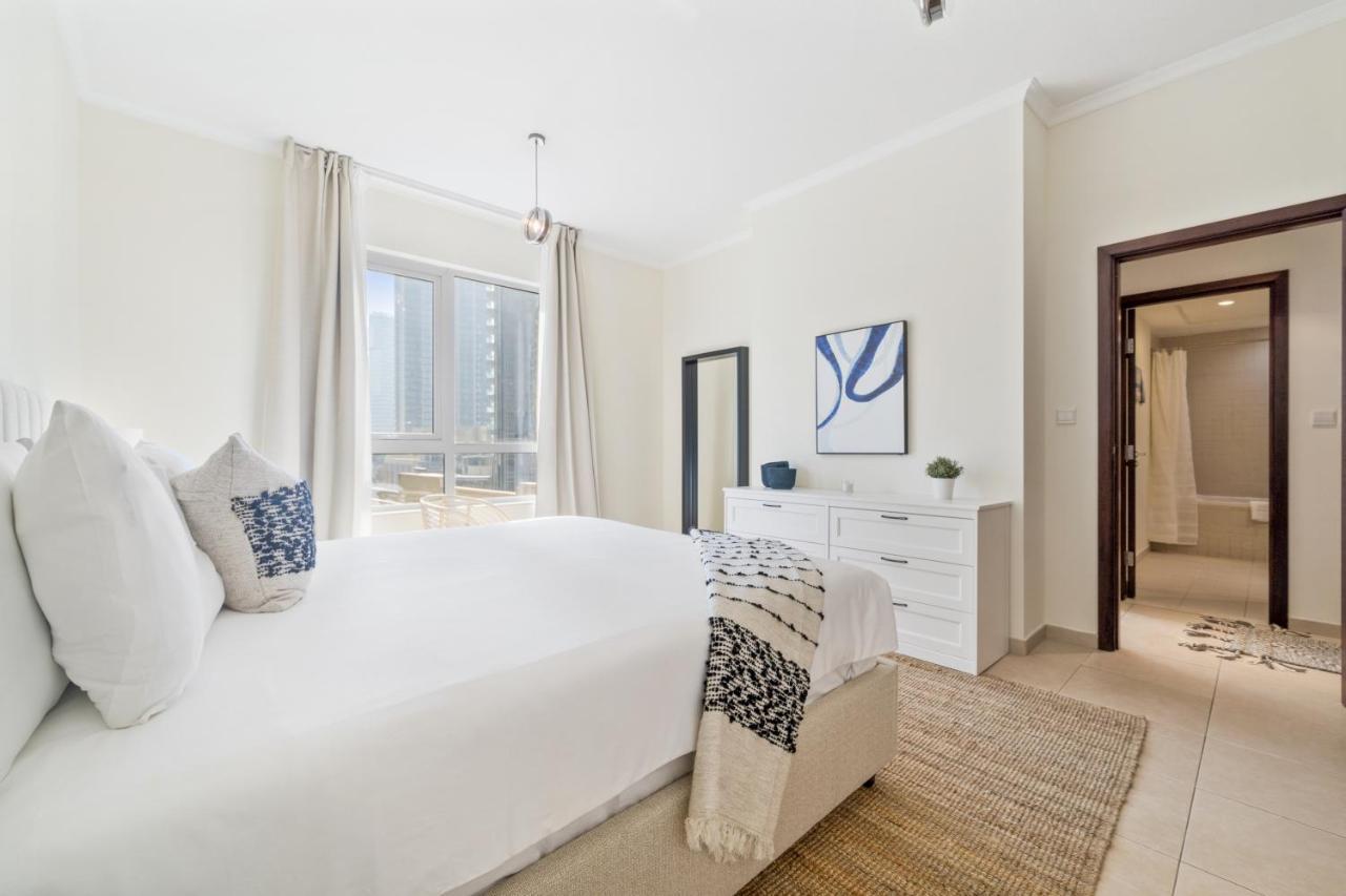 Stylish Apartment With Partial Burj Khalifa View 迪拜 外观 照片