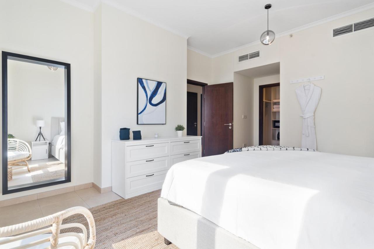 Stylish Apartment With Partial Burj Khalifa View 迪拜 外观 照片