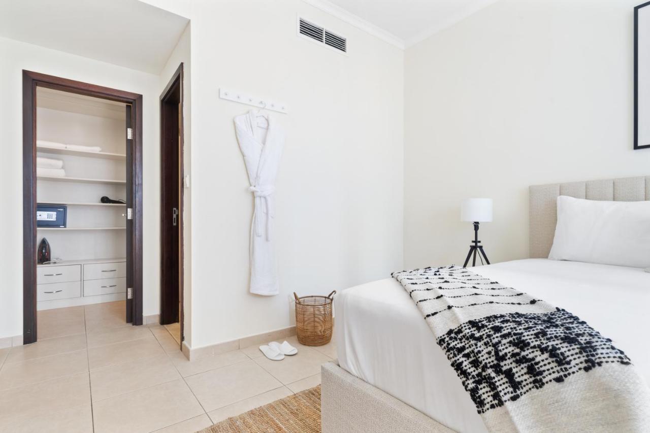Stylish Apartment With Partial Burj Khalifa View 迪拜 外观 照片