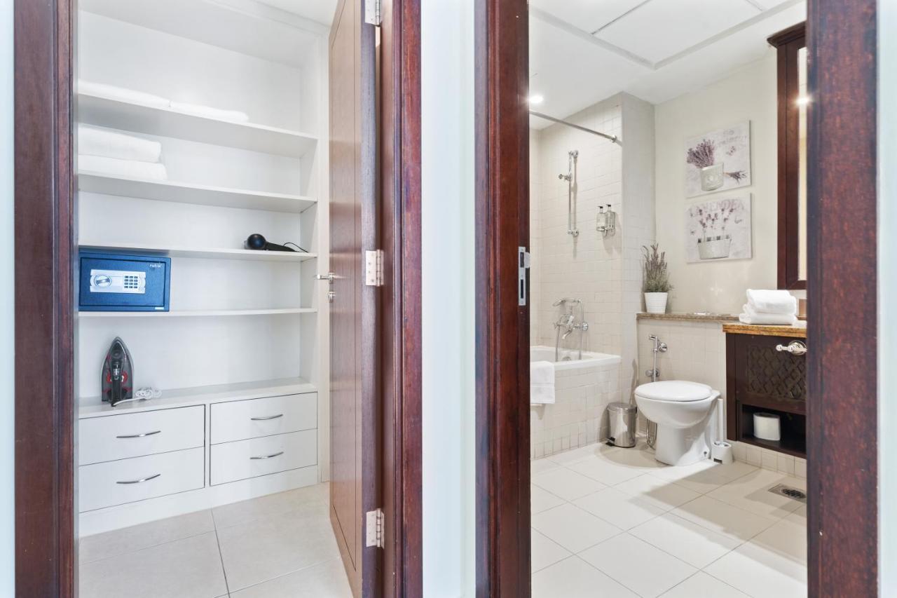 Stylish Apartment With Partial Burj Khalifa View 迪拜 外观 照片