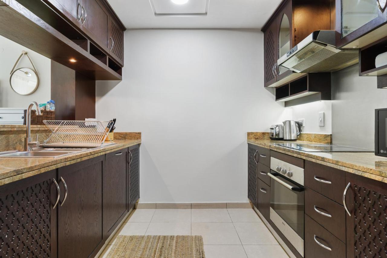 Stylish Apartment With Partial Burj Khalifa View 迪拜 外观 照片