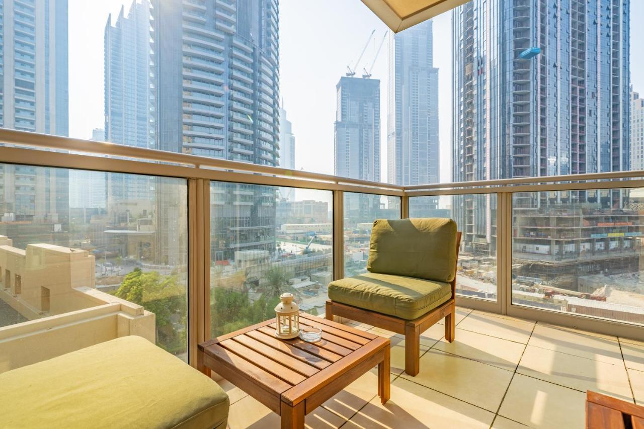 Stylish Apartment With Partial Burj Khalifa View 迪拜 外观 照片
